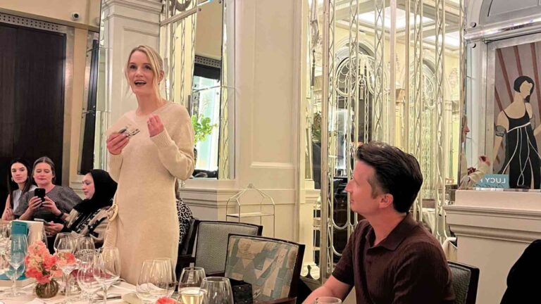Marketing editoriale non convenzionale: cosa insegna agli editori il caso Claridge’s
